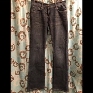 INC INTERNATIONAL CONCEPTS Blue boot cut jeans.